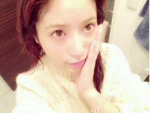 潤い貯水型ニキビケア9