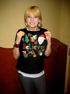 テイラー ダサいセーター