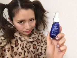 パールホワイト