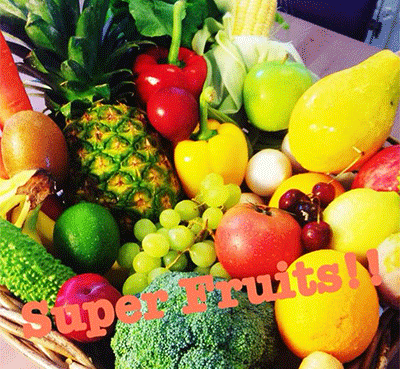 WE'RE SUPER FRUITS(ウィーアースーパーフルーツ)