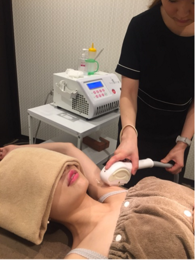 もものシースリーレビュー