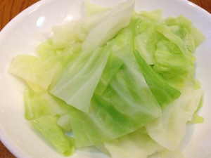 茹でキャベツ