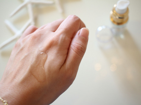 モイストエンジェルスキンエッセンス 喜田彩子