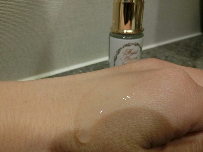 モイストエンジェルスキンエッセンス エマ