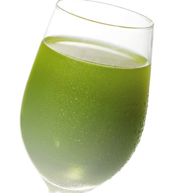 栄養たっぷり大麦若葉を使用