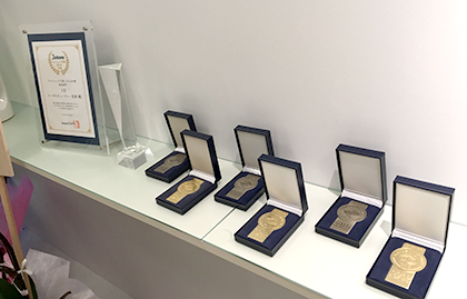 美彩　乳首　ピンク　ホワイトラグジュアリー