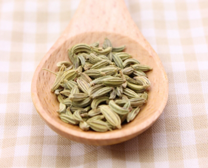 ミランダ・カー愛用!むくみを取る飲み物「フェンネルシード(Fennel Seed)」って?