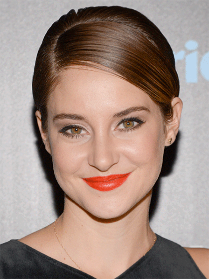 バターコーヒー　女優